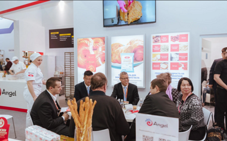 國際展會展臺設(shè)計搭建：跨文化視覺適配、海外搭建團(tuán)隊協(xié)作的注意事項